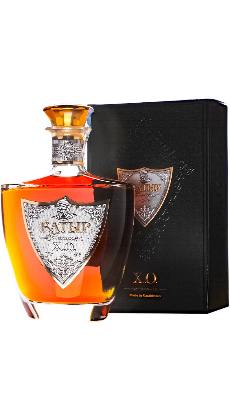 Казахстанский коньяк Батыр 0,75 photo 1