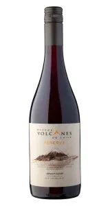 Volcanes Reserva Pinot Noir 0,75 photo Volcanes Reserva Pinot Noir 0,75 photo