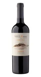 Volcanes Reserva Carmenere 0,75 photo Volcanes Reserva Carmenere 0,75 photo